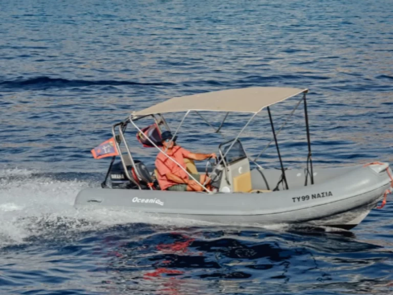 Wynajmij Łódż półsztywna z lub bez skippera Oceanic w Hydra