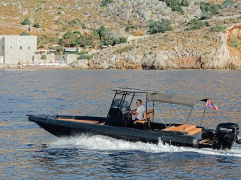 Wynajmij Oceanic 9 w Hydra