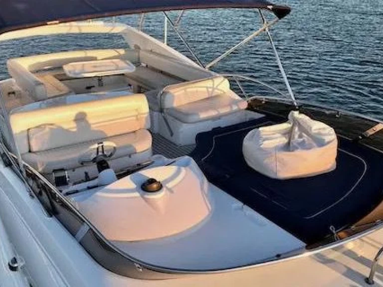 Wynajmij Luksusowy jacht z lub bez skippera Sunseeker w Miami