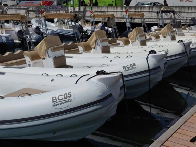 Wynajem w Porto di Salerno- Doriano Marine Domar F600 na SamBoat