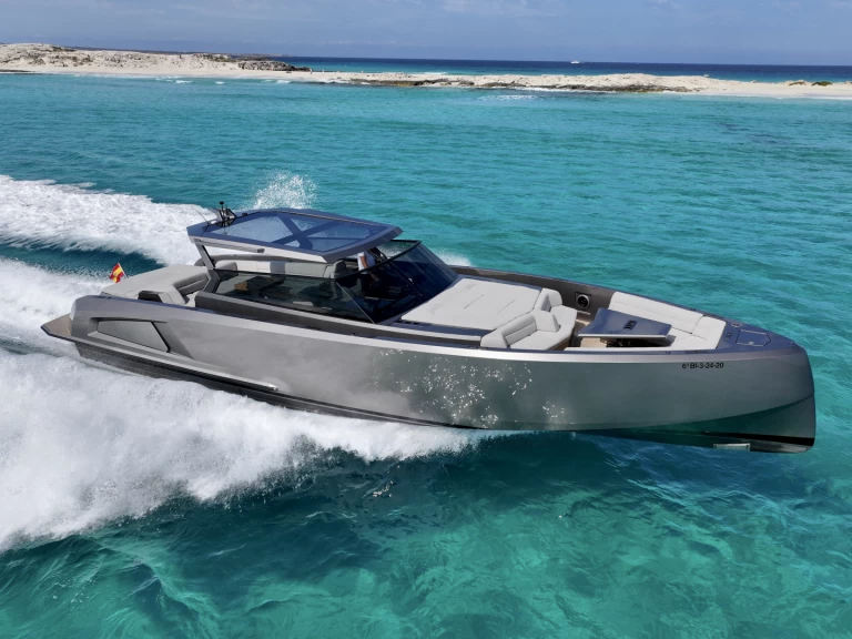Wynajmij Motorówka z lub bez skippera Vanquish w Ibiza Town