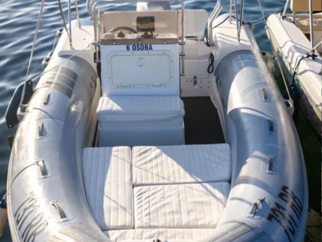 Wynajem łodzi Hyeres tanio BSC 53