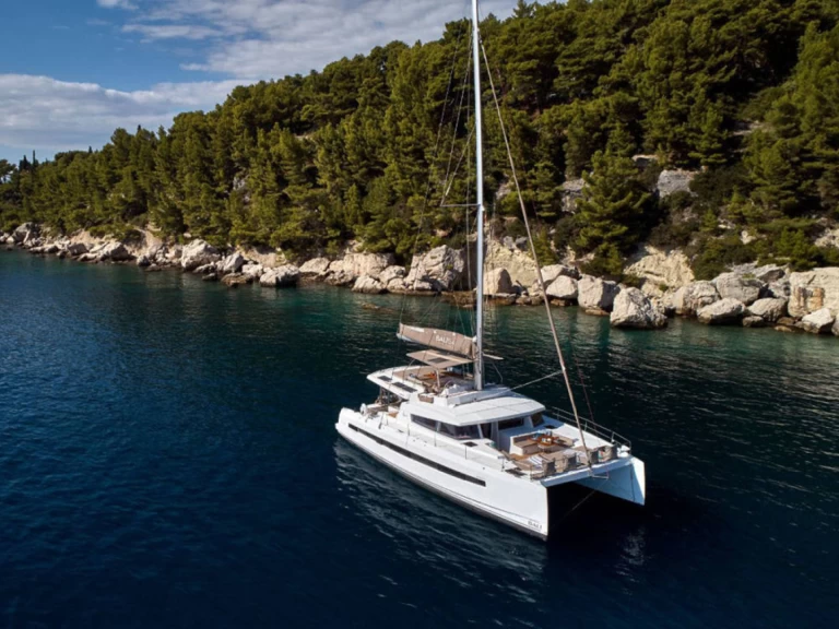 Wynajem łodzi Road Town tanio Bali 5.4