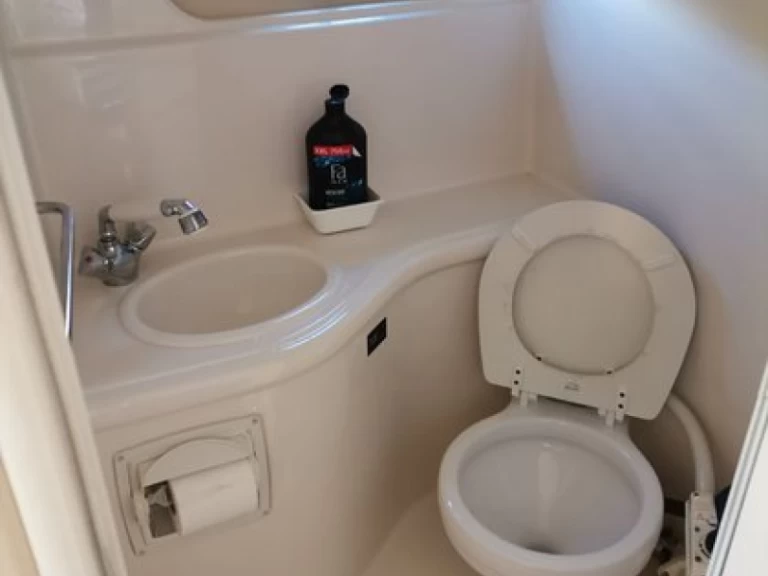 Wynajem łodzi Párga tanio Monterey 295 Sport Yacht