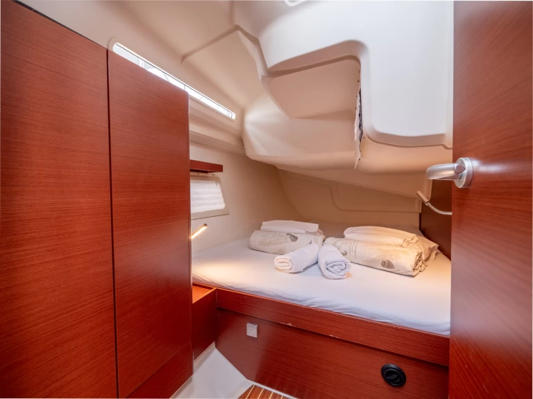 Wynajem Żaglowiec w Split - Hanse Hanse 418