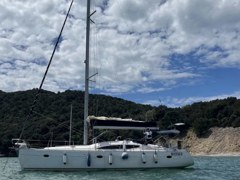 Wynajem Żaglowiec Elan z patentem 