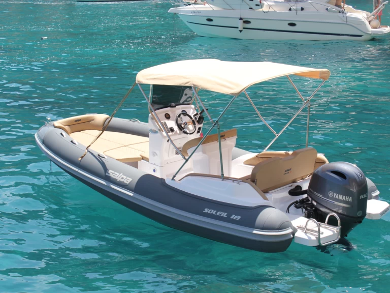 Wynajem łodzi Can Picafort tanio Salpa Soleil 18