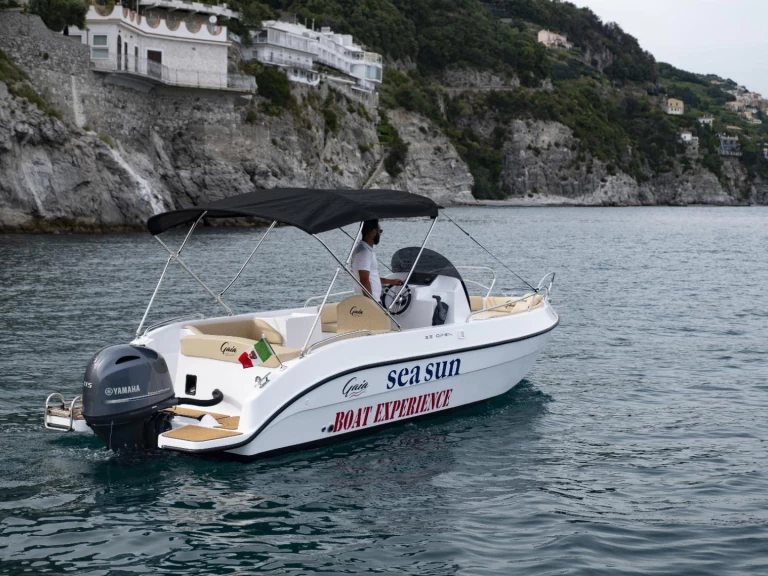 Wynajem Motorówka Terminal Boat z patentem 