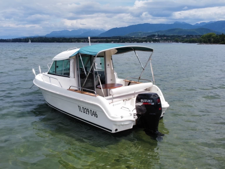 Wynajmij Motorówka z lub bez skippera Jeanneau w Sciez