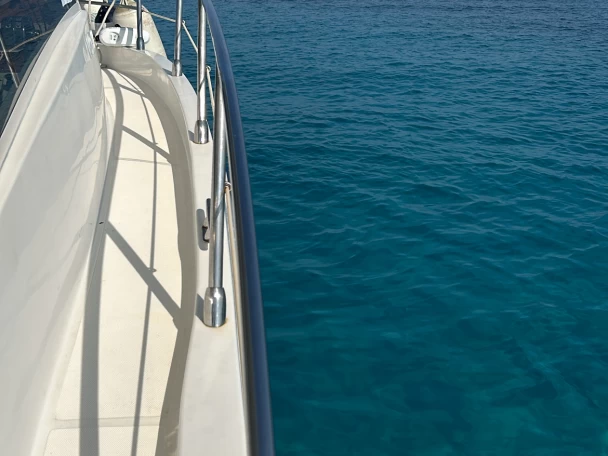 Wynajem Motorówka Polyform z patentem 