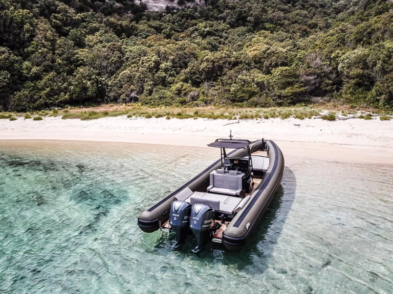 Wynajmij Marlin Boat 790 Pro Dynamic w Cannigione