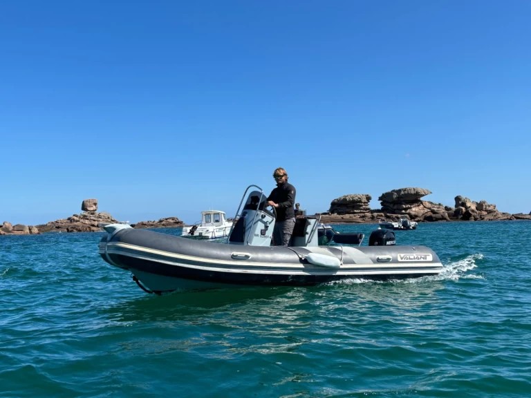 Wynajem łodzi Valiant 500 sport w Trébeurden na SamBoat 