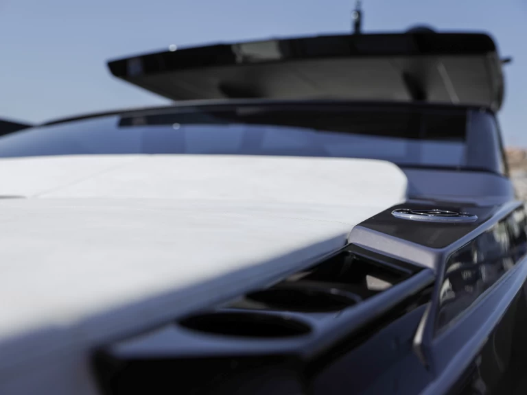 Wynajmij DAYTONA 50 15m w Ibiza Town