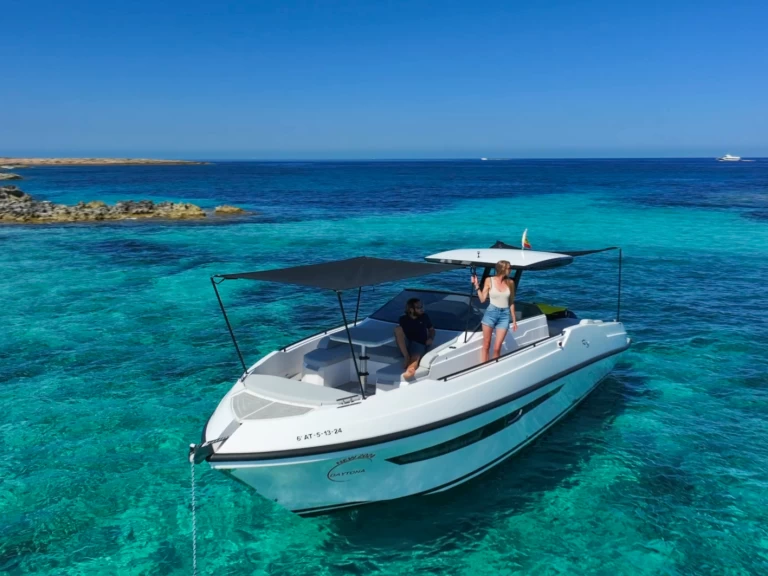 Wynajmij DAYTONA 35 11m w Ibiza Town