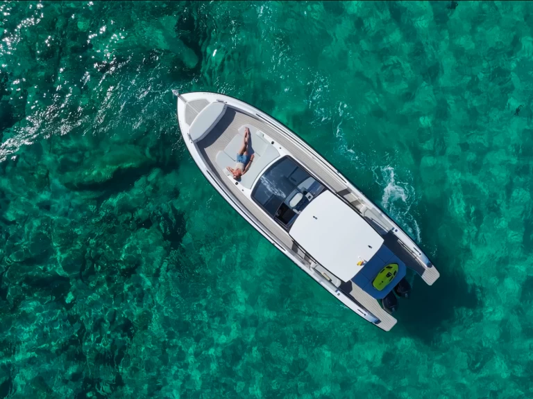 Wynajem łodzi DAYTONA 35 11m w Ibiza Town na SamBoat 