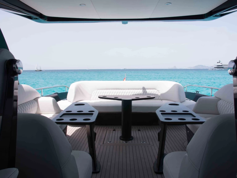 Wynajem Motorówka w Ibiza Town - STEELER BRONSON 50 CELEBRATE LIFE