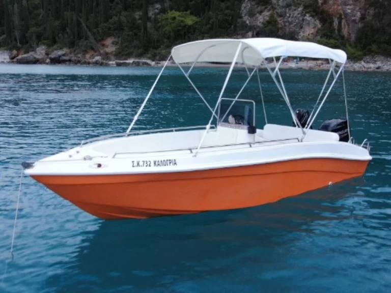 Wynajem Motorówka Assos z patentem 