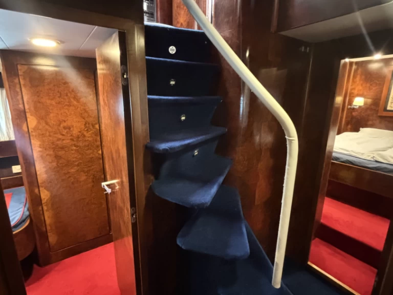 Wynajem łodzi Venice tanio 22