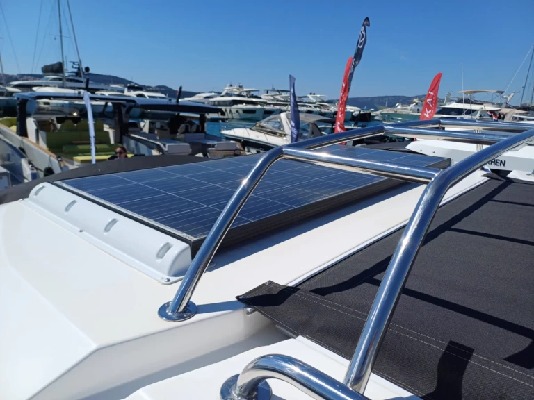 Wynajem w Donji Seget- Nikhen Nikhen Aquasun 34 Sedan LP na SamBoat