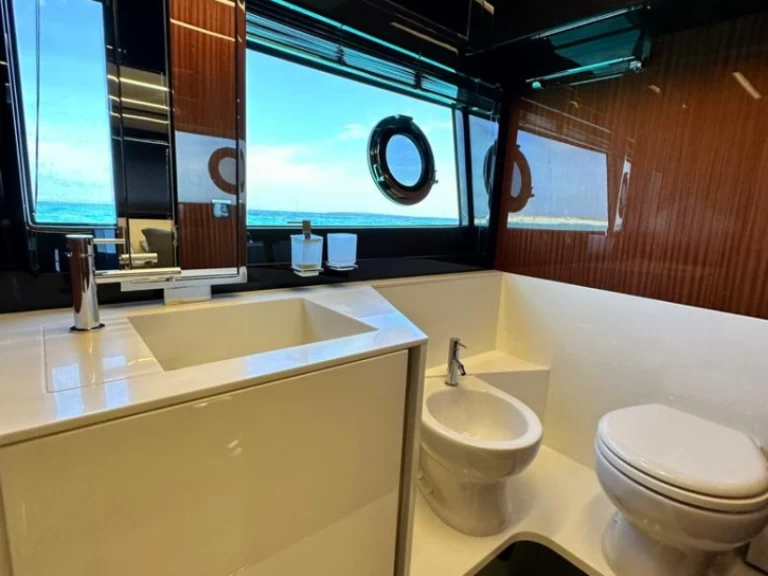 Wynajem w Santa Eularia des Riu- RIVA RIVALE 56 NEXT LEVEL na SamBoat