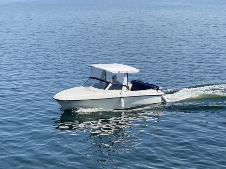 Wynajmij Barka z lub bez skippera Tagescharter w Waren (Müritz)