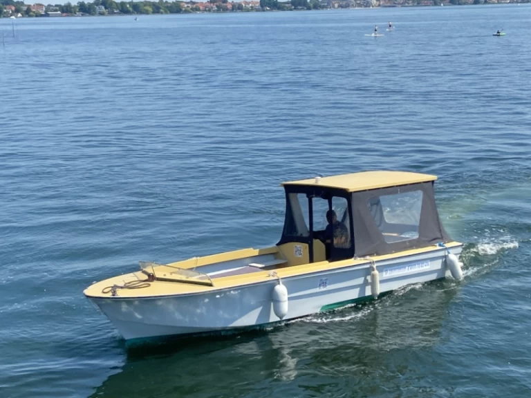 Barka do wynajmu w Waren (Müritz) w najlepszej cenie