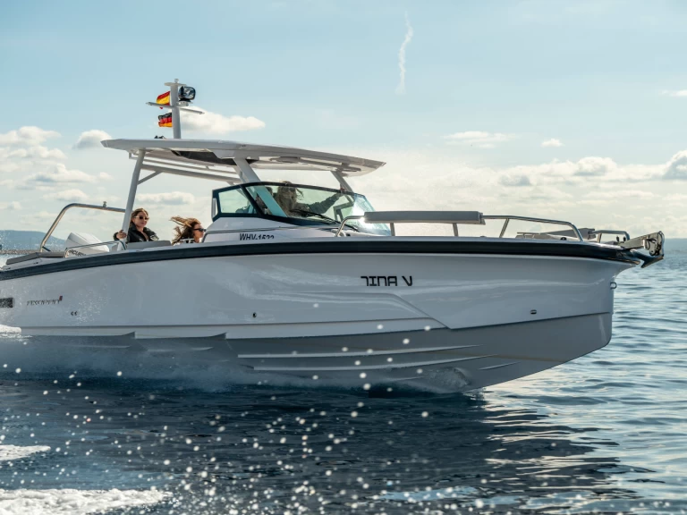 Wynajmij Axopar Axopar 28 T-Top w Empuriabrava