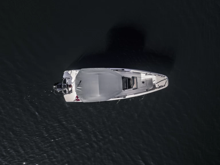 Motorówka do wynajmu w Empuriabrava w najlepszej cenie