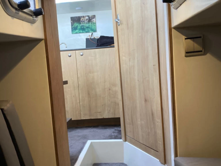 Wynajem łodzi Ibiza Town tanio SEEA ONE