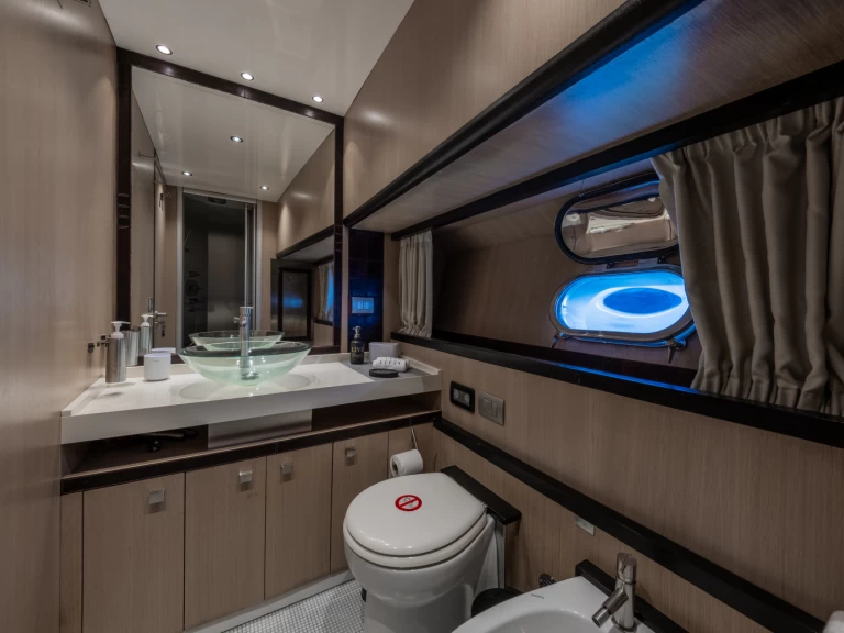 Wynajmij Luksusowy jacht z lub bez skippera Jaguar w Ibiza Town