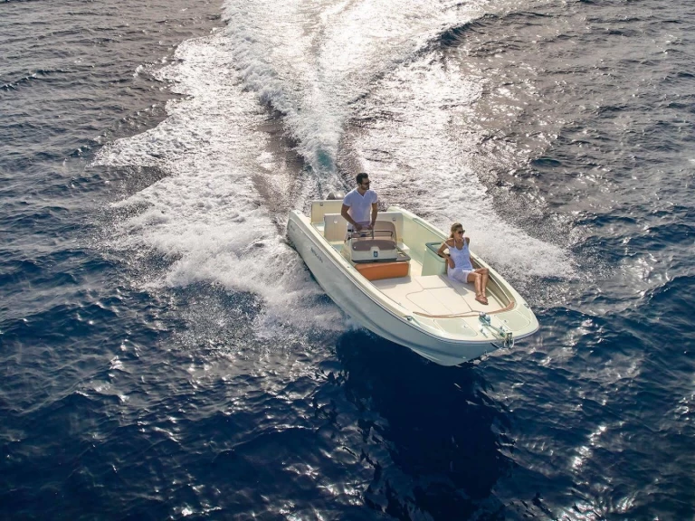 Wynajem łodzi Invictus  Invictus 200SX w Sant Antoni de Portmany na SamBoat 