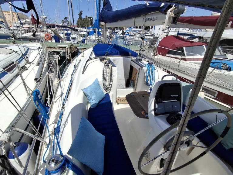 Wynajem łodzi Palma de Mallorca tanio Bavaria 30 Cruiser
