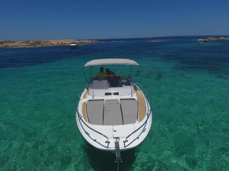 Wynajem w Ibiza Town- Jeanneau  9.0 WA na SamBoat
