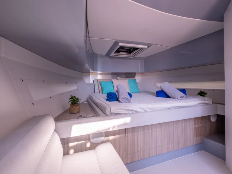 Wynajmij Rio Daytona 34 w Ibiza Town