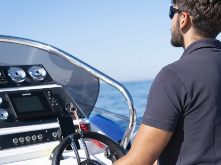 Wynajmij ayros XA 22 w Torre Annunziata