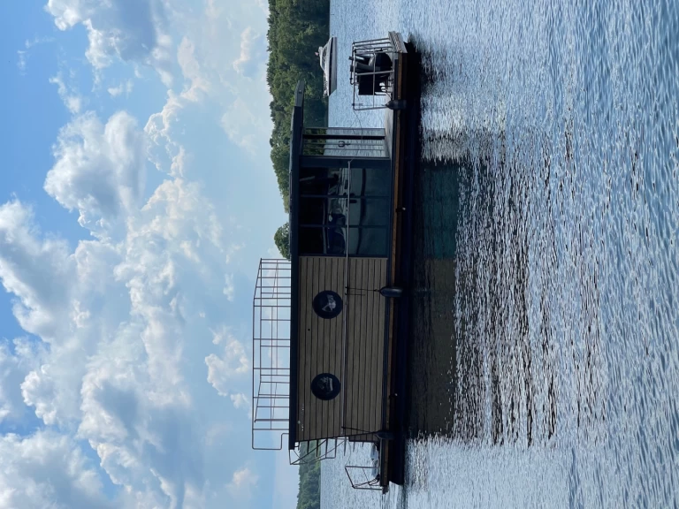 Wynajmij Barka z lub bez skippera La Mare w Waren (Müritz)