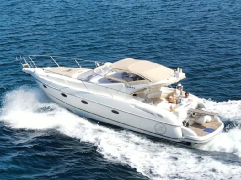 Wynajem Motorówka Gobbi z patentem 