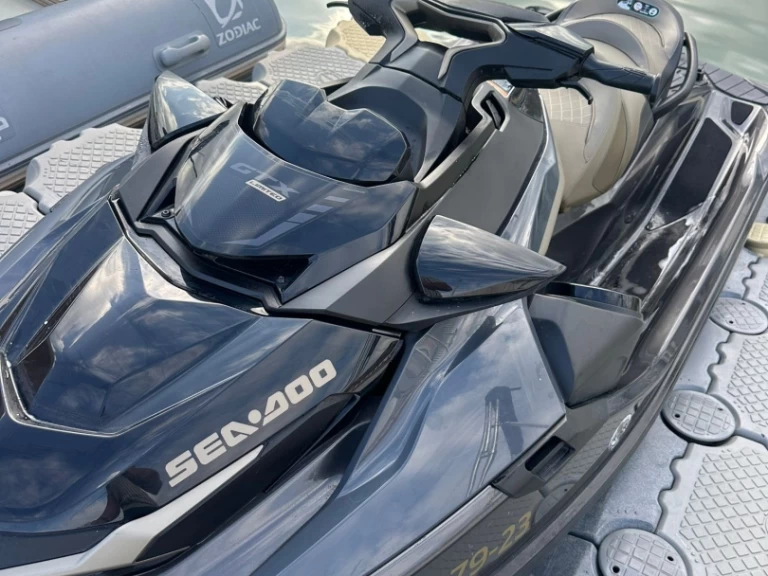Wynajem Jet ski Sea-Doo z patentem 