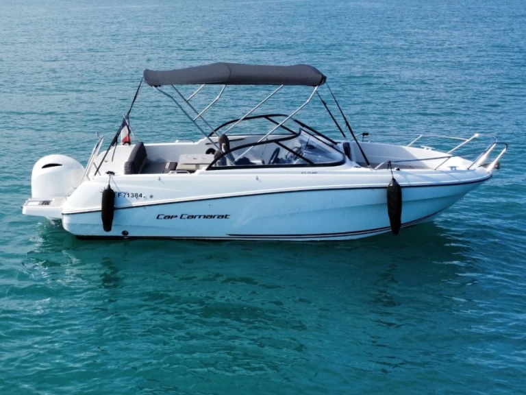 Wynajmij Jeanneau Cap Camarat 6.5 BR w Antibes