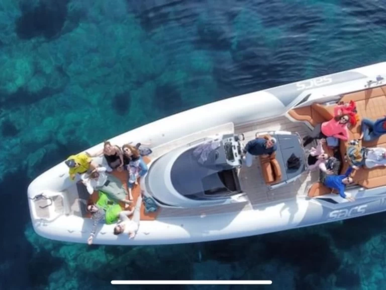 Sacs SACS 10 STRIDER między profesjonalistami a osobami prywatnymi w Ajaccio