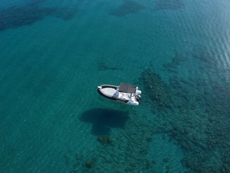 Capelli Tempest 625 Easy między profesjonalistami a osobami prywatnymi w Latchi