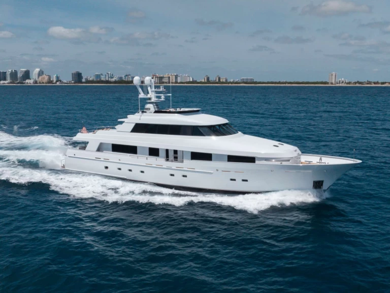 delta LANIDA między profesjonalistami a osobami prywatnymi w Miami