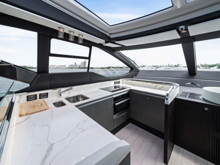 Wynajem łodzi Azimut Water You Doing w Miami na SamBoat 