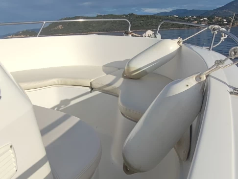 Pacific Craft Pacific Craft 625 Open między profesjonalistami a osobami prywatnymi w Sagone