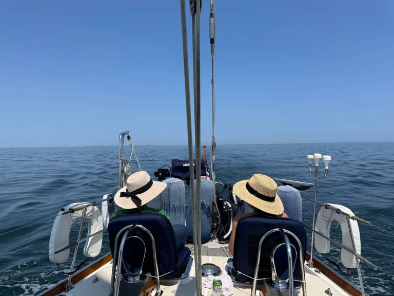 Wynajem łodzi Boston tanio Tyche