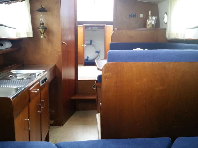 Curtevenne 830AK między profesjonalistami a osobami prywatnymi w Bunschoten