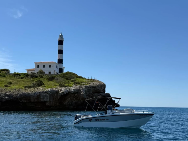 Wynajem Motorówka w Portocolom - Kolmarine Teorema 20