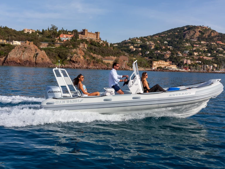 Wynajmij Łódż półsztywna z lub bez skippera Highfield w Mèze