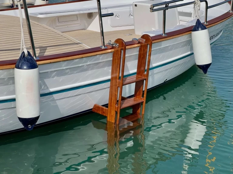 Wynajmij Medvolt Marine M7 w Club Náutico Moraira