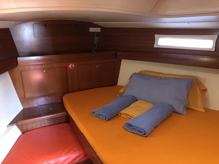 Wynajmij Dufour Dufour 365 Grand Large w Sant Antoni de Portmany